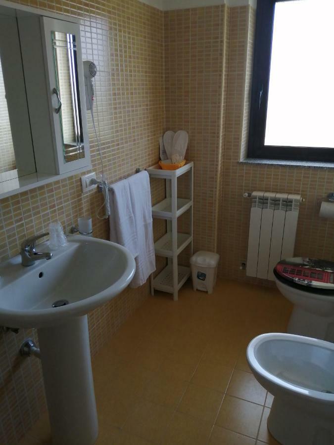 B&B Ginevra Gizzeria Bagian luar foto